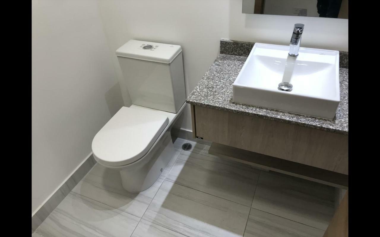 1410 Habitacion En Lujoso Departamento - Atelier กีโต ภายนอก รูปภาพ