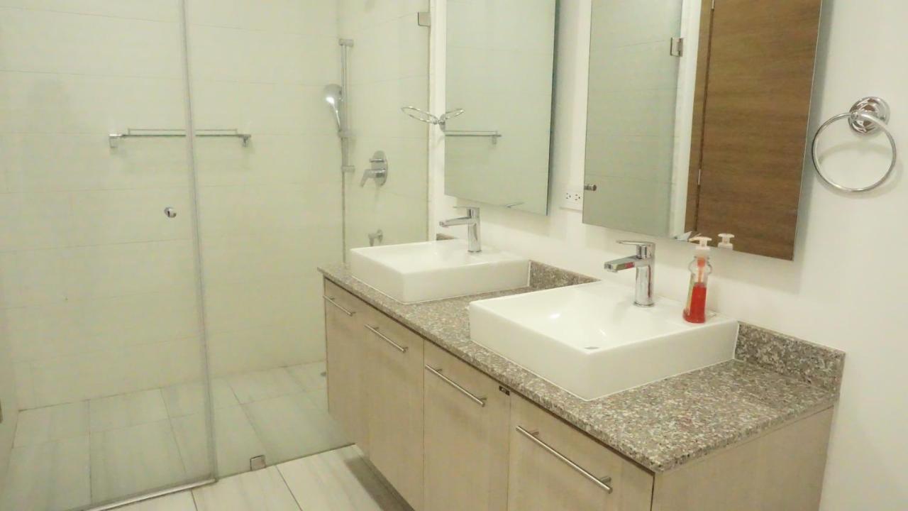 1410 Habitacion En Lujoso Departamento - Atelier กีโต ภายนอก รูปภาพ