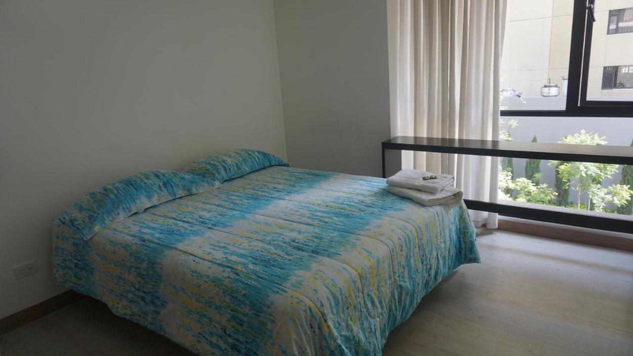 1410 Habitacion En Lujoso Departamento - Atelier กีโต ภายนอก รูปภาพ