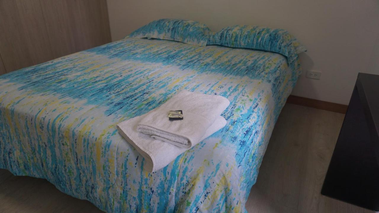 1410 Habitacion En Lujoso Departamento - Atelier กีโต ภายนอก รูปภาพ