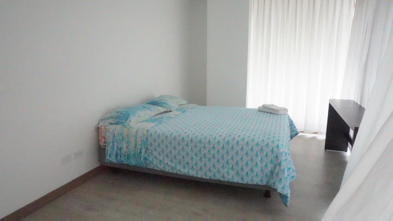 1410 Habitacion En Lujoso Departamento - Atelier กีโต ภายนอก รูปภาพ
