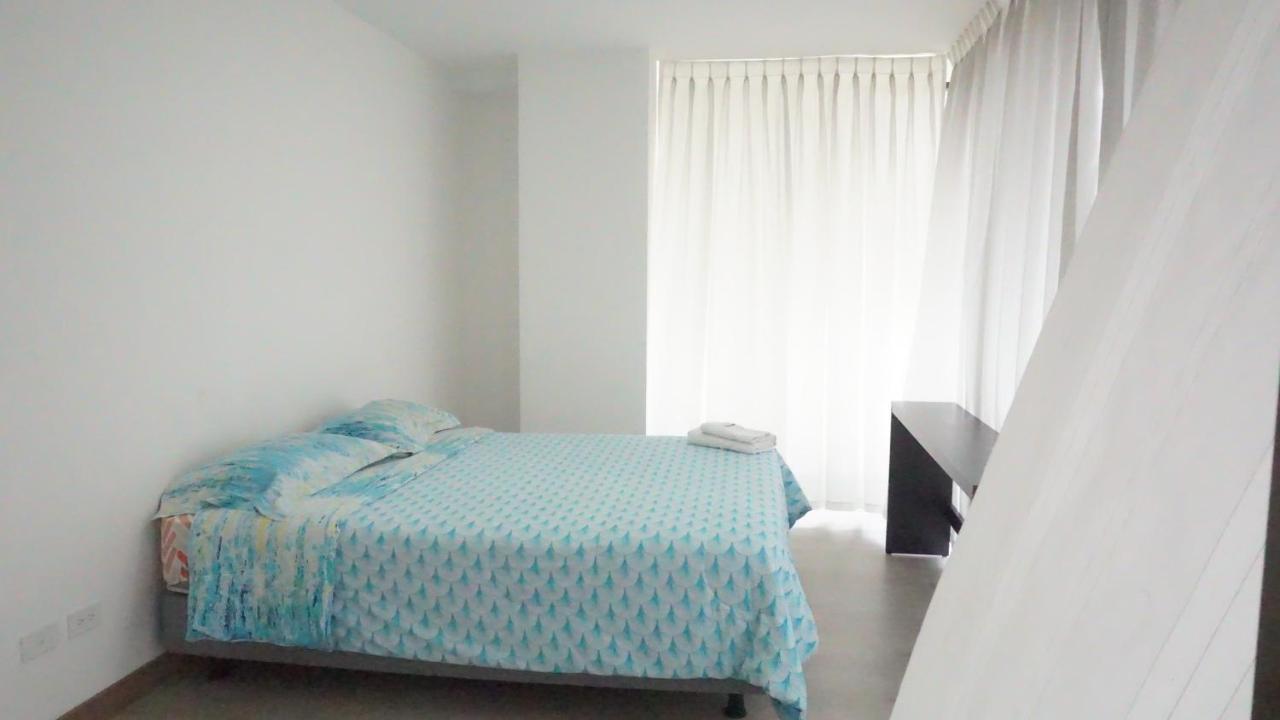 1410 Habitacion En Lujoso Departamento - Atelier กีโต ภายนอก รูปภาพ